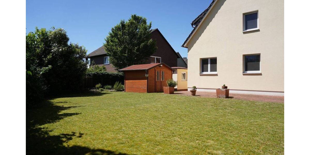 Doppelhaushälfte Hannover Vinnhorst - 8 Zimmer, 235 m&sup2;, 659.000&euro; | Angebot:26796764