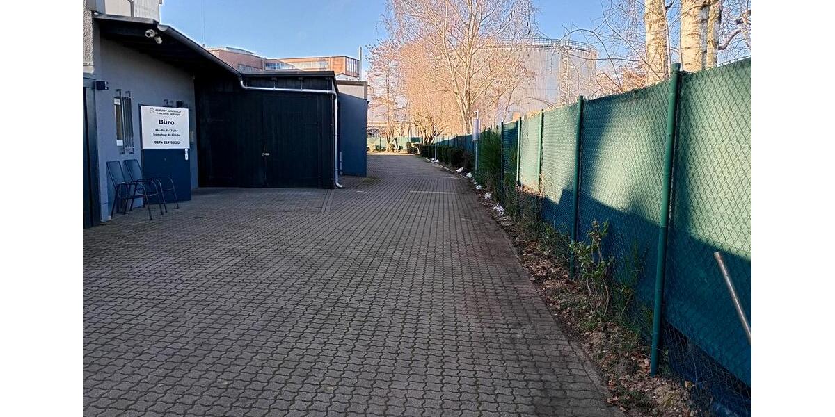 Parkplatz , Hannover Leinhäuser Weg 6 zimmer