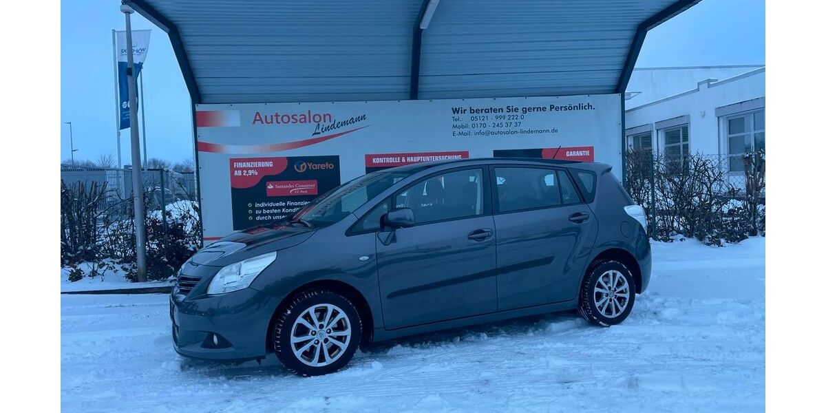 Toyota Verso 160.500 km 6.890 &euro; Hildesheim 31135