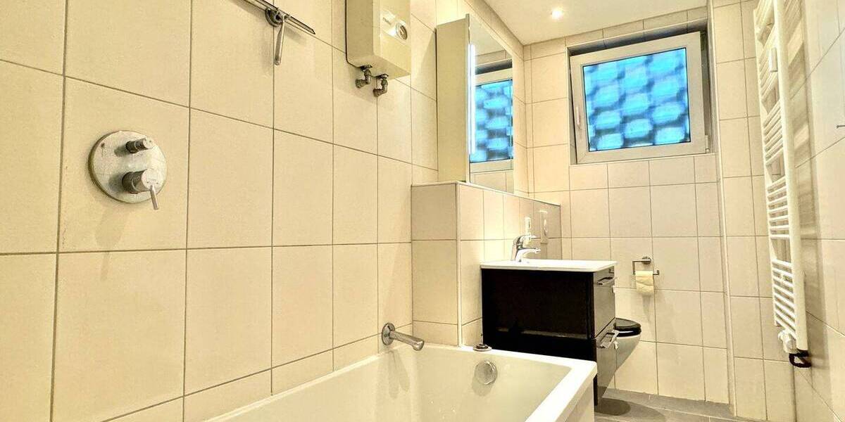 Etagenwohnung Hannover Linden-Süd - 3 Zimmer, 75 m&sup2;, 850&euro; | Angebot:26904099