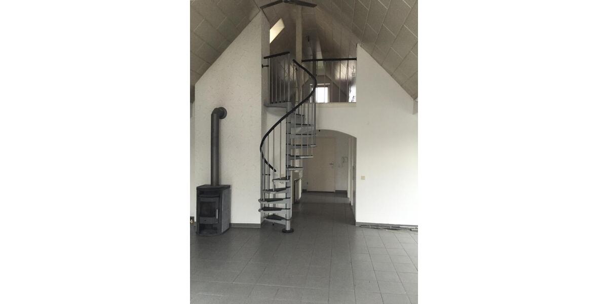 Mehrfamilienhaus, Wohnhaus Langenhagen - 8 Zimmer, 260 m&sup2;, 720.000&euro; | Angebot:26107856