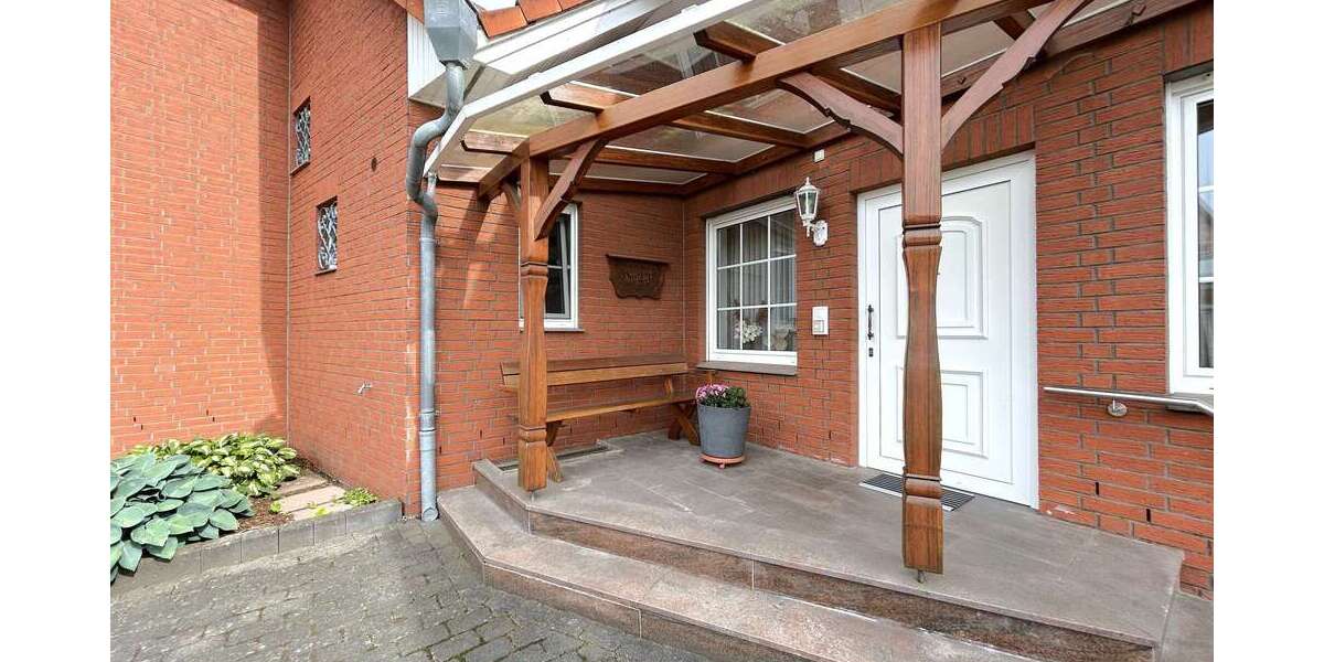 Etagenwohnung Wedemark Elze - 5 Zimmer, 200 m&sup2;, 1.600&euro; | Angebot:27028597