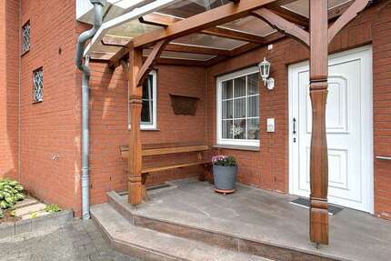 Wohnung Wedemark Elze - 5 Zimmer, 200 m&sup2;, 1.600&euro; | Angebot:27028597