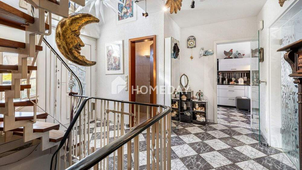 Bothfeld: Topgepflegtes EFH mit Vollkeller, Kamin, Sauna, Terrasse & Garage: Ihr neues Familienglück 7 zimmer