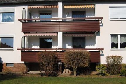 Wohnung im EG mit Balkon, Garage und Stellplatz in ruhiger Lage ... sucht lebensälteren Mieter ... 2 zimmer