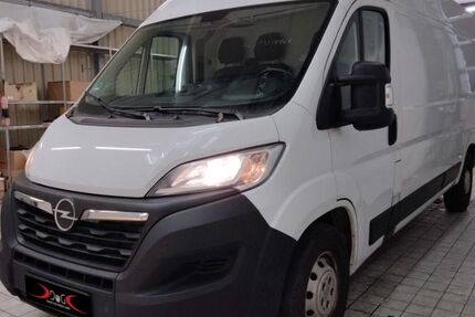 Opel Movano 145.342 km 17.891 € Hannover 30453