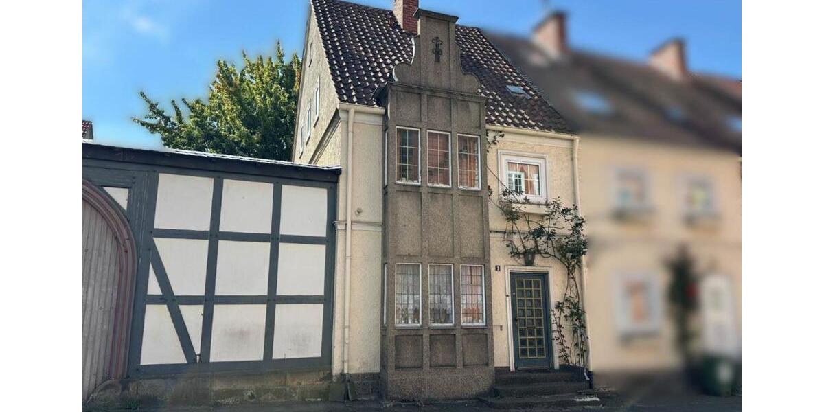 Reihenhaus Hildesheim - 5 Zimmer, 132 m&sup2;, 1.450&euro; | Angebot:25379054