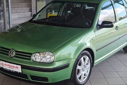 VW Golf 266.039 km 1.990 &euro; Springe 31832
