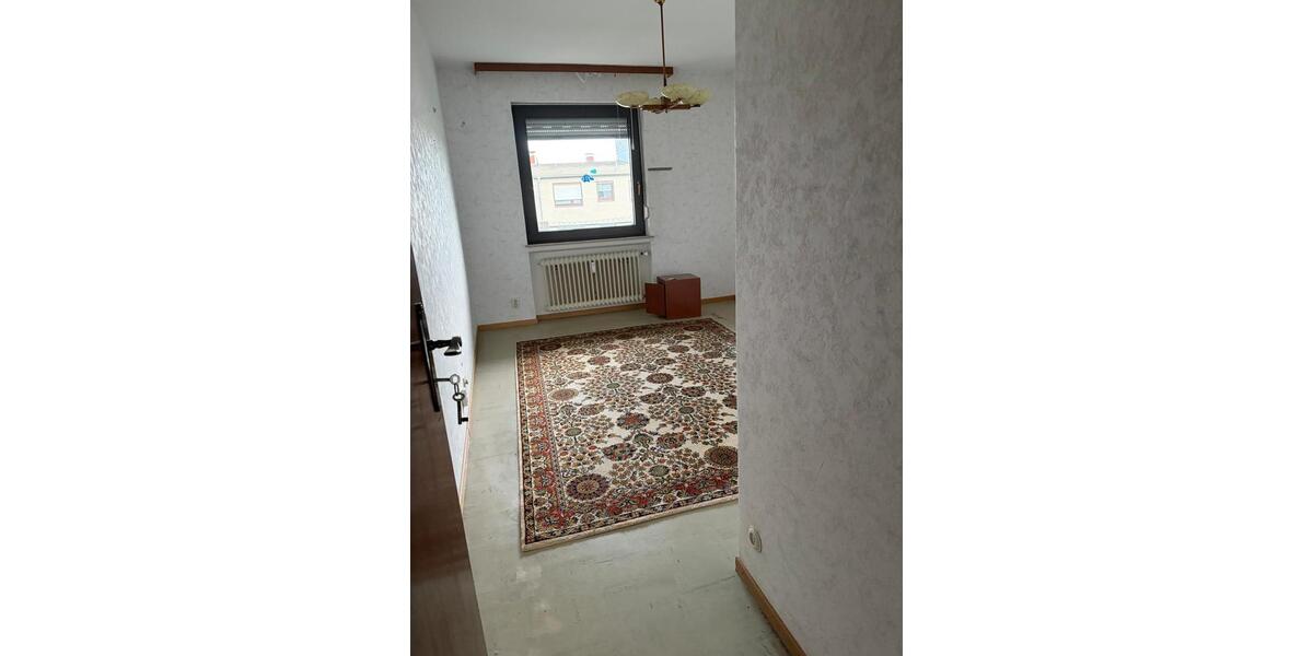 Dachgeschoßwohnung Seelze - 3 Zimmer, 73 m&sup2;, 144.000&euro; | Angebot:26355582