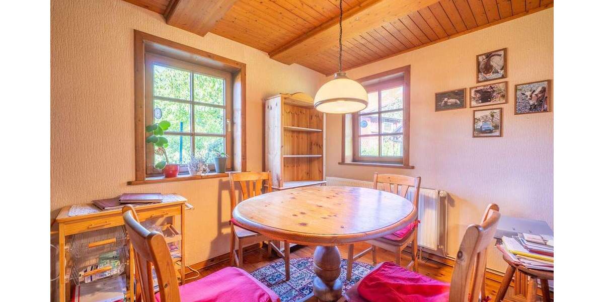 Mehrfamilienhaus, Wohnhaus Giesen Emmerke - 8 Zimmer, 175 m&sup2;, 295.000&euro; | Angebot:25671920