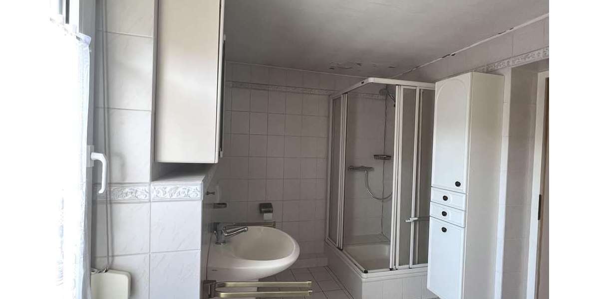 Doppelhaushälfte mitten in Himmelsthür 7 zimmer