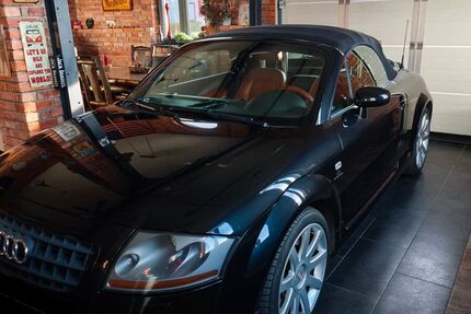 Audi TT 140.000 km 17.900 &euro; Garbsen 30826