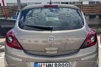 Opel Corsa 142.000 km 2.700 &euro; Hannover 30163