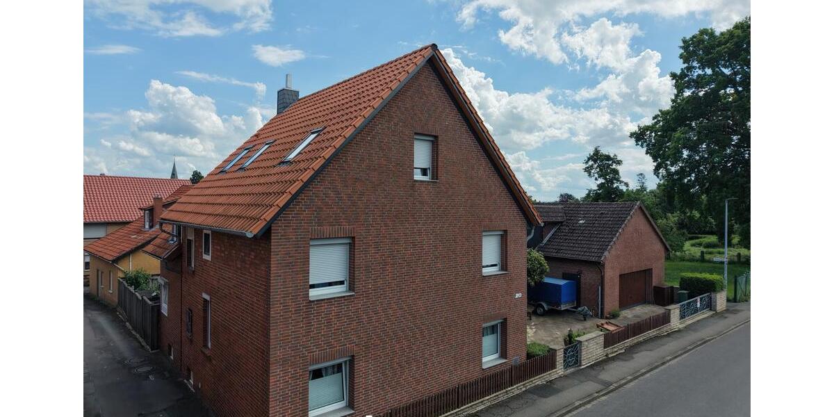 Mehrfamilienhaus, Wohnhaus Algermissen - 12 Zimmer, 230 m&sup2;, 420.000&euro; | Angebot:26943892