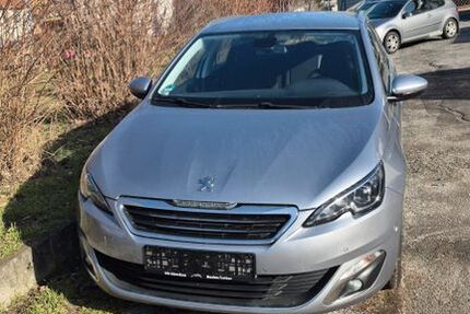 Peugeot 308 190.000 km 7.800 &euro; Seelze 30926