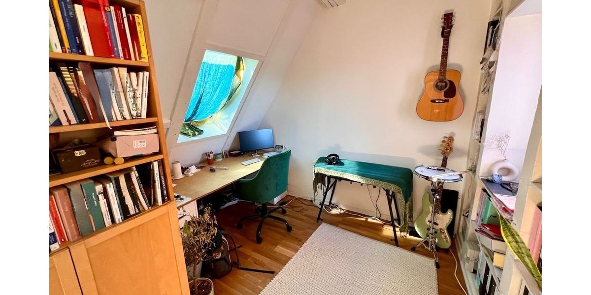 Über den Dächern der Stadt - Dachgeschoßwohnung Hildesheim Ost | Angebot:26631664