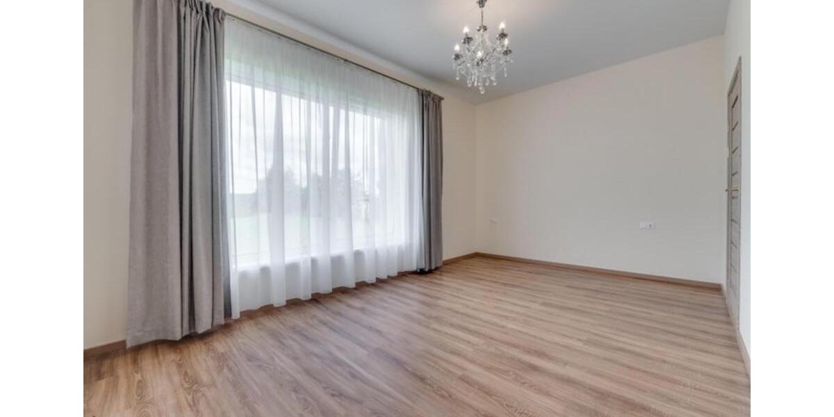 Einfamilienhaus Burgwedel - 4 Zimmer, 282 m&sup2;, 1.950&euro; | Angebot:25083624