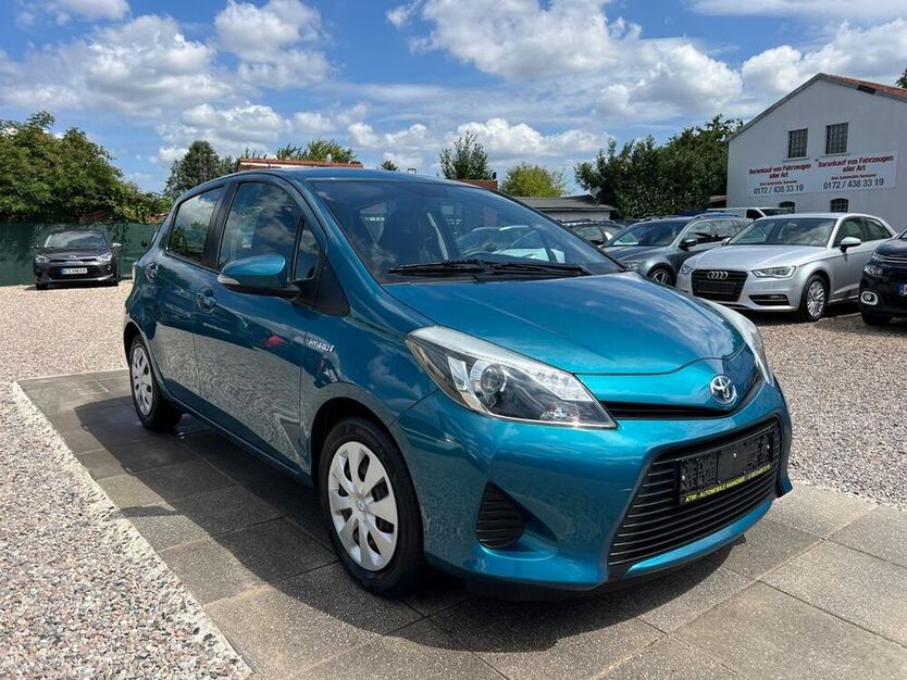 Yaris