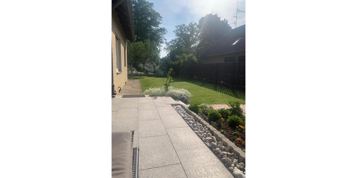 Großzügiges Ein- bis Zweifamilienhaus in Arnum Hemmingen! 7 zimmer