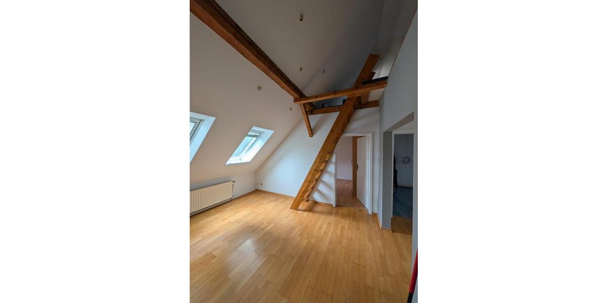 Dachgeschoßwohnung Hannover Ricklingen - 3.5 Zimmer, 55 m&sup2;, 170.000&euro; | Angebot:26931667