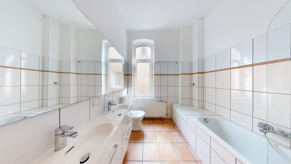 PRIVAT AN PRIVAT: 3,5 ZIMMERWOHNUNG 120QM - KELLER & BALKON | TOP 3 zimmer