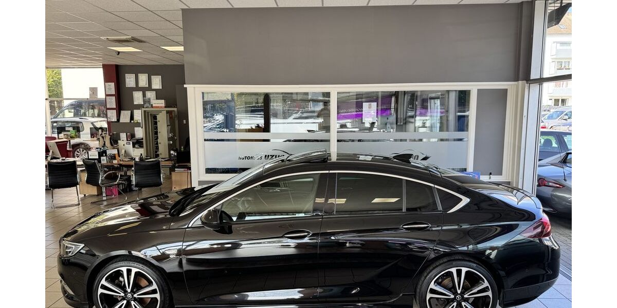 Opel Insignia 109.669 km 15.590 &euro; Hannover 30419