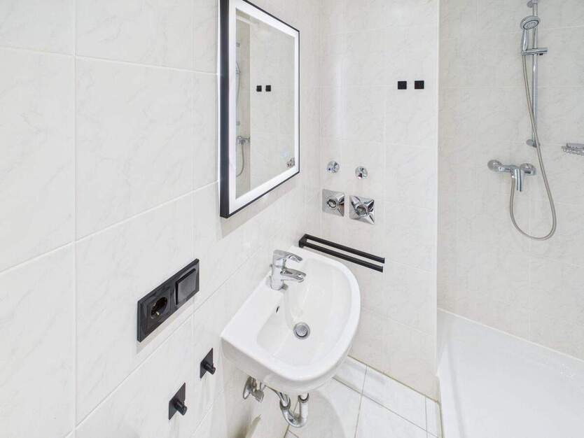 Hochwertig sanierte 1-Zimmer-Wohnung mit Balkon in Stöcken-Ledeburg auf Erbpacht 1 zimmer