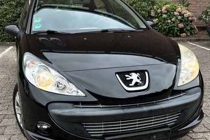 Peugeot 206 144.000 km 2.390 &euro; Hannover 30179