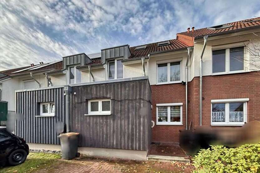 Haus zum Kaufen in Langenhagen 429.000 € 122 m² 4 zimmer
