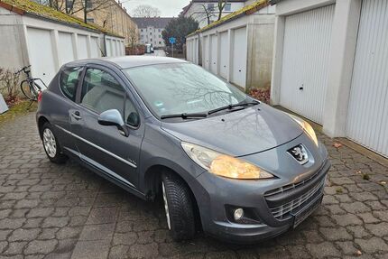 Peugeot 207 93.216 km 3.600 &euro; Hannover 30455