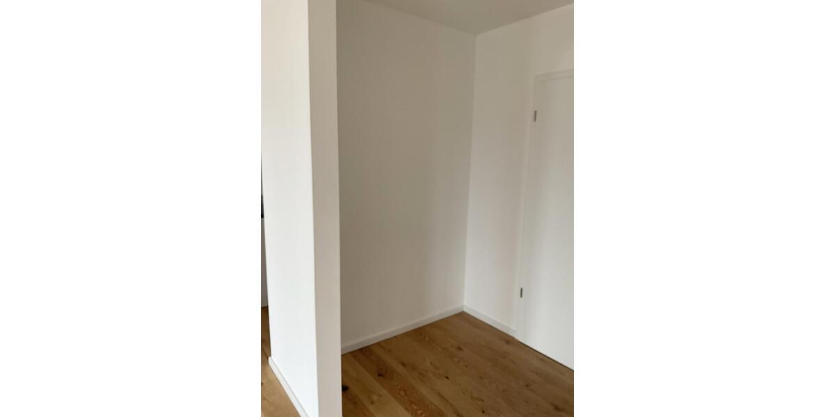 Etagenwohnung Hannover Döhren-Wülfel - 3 Zimmer, 123 m&sup2;, 1.790&euro; | Angebot:26480915
