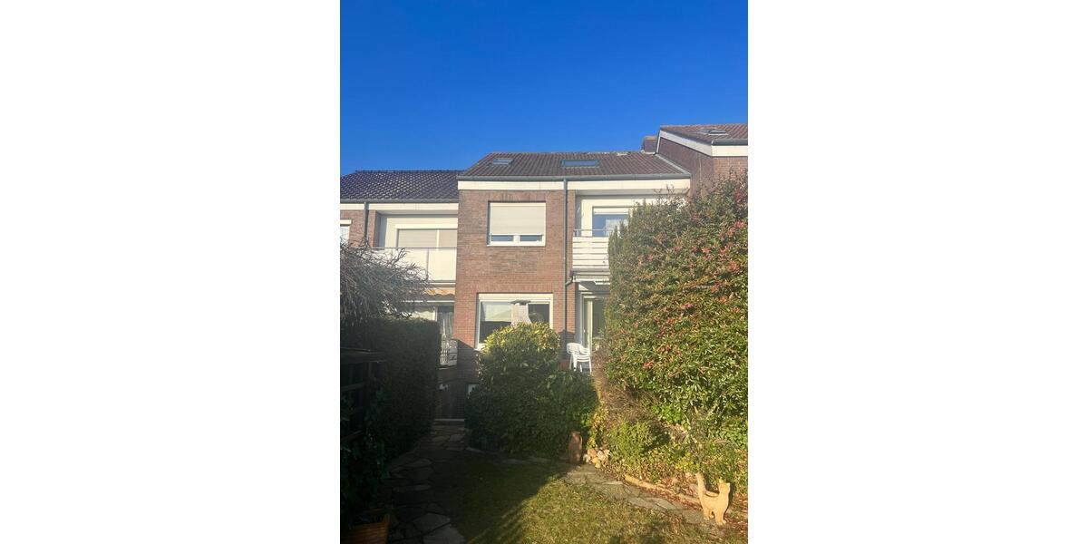 Reihenhaus Wunstorf - 6 Zimmer, 144 m&sup2;, 325.000&euro; | Angebot:26551045