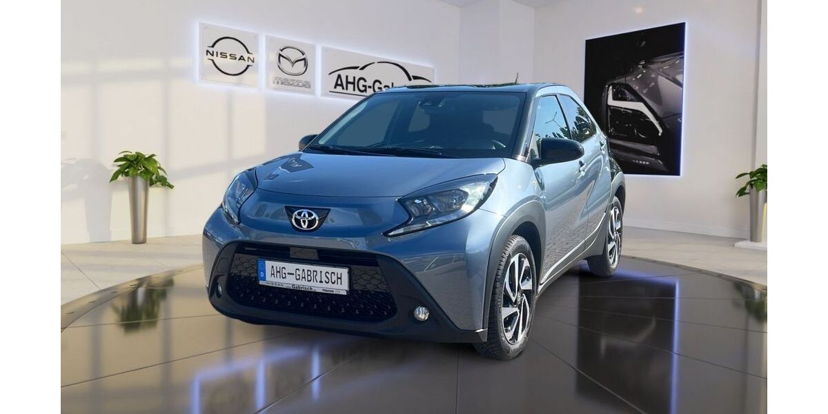 Toyota Aygo (X) 4.967 km 17.990 &euro; Hemmingen 30966