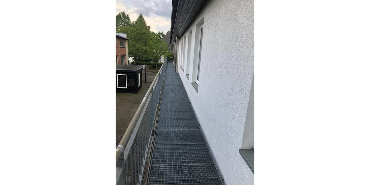 Etagenwohnung Langenhagen - 5 Zimmer, 185 m&sup2;, 1.950&euro; | Angebot:24594219