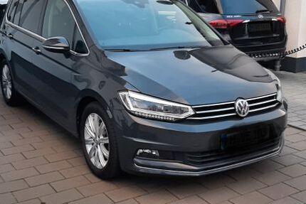 VW Touran 145.500 km 16.500 &euro; Hannover 30455