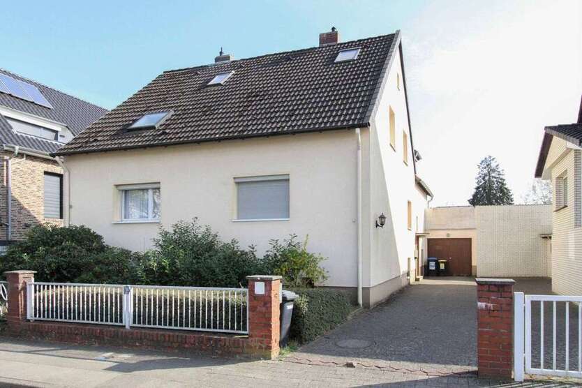 Haus zum Kaufen in Hannover 330.000 € 106.95 m²
