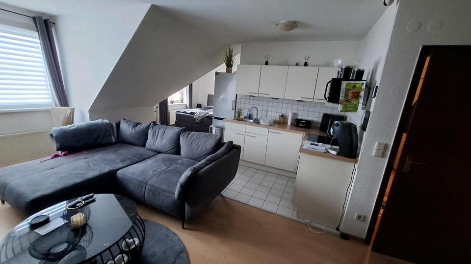Dachgeschoßwohnung Lehrte - 1 Zimmer, 40 m&sup2;, 270&euro; | Angebot:26340660