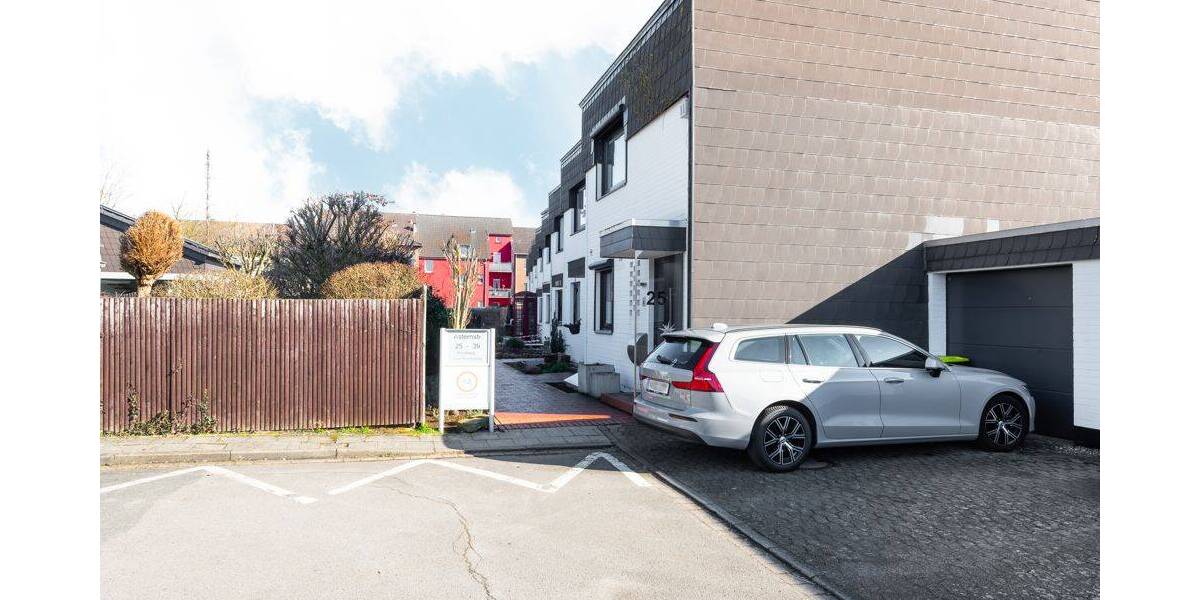 Reihenendhaus Lehrte - 7 Zimmer, 146 m&sup2;, 299.900&euro; | Angebot:26886370