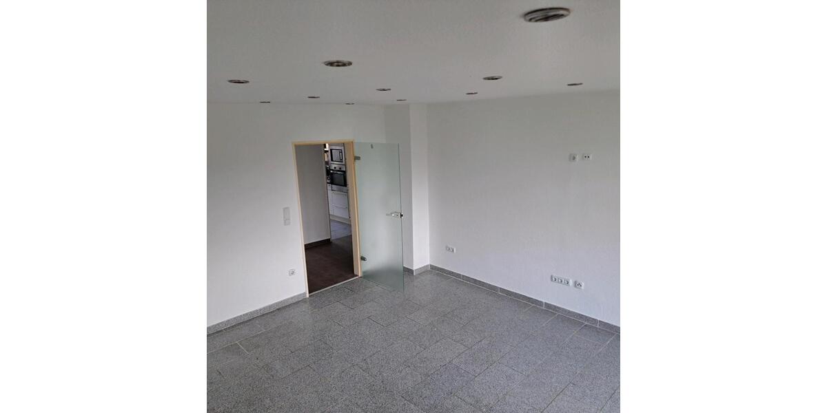 Erdgeschoßwohnung Garbsen - 3 Zimmer, 70 m&sup2;, 833&euro; | Angebot:26089525
