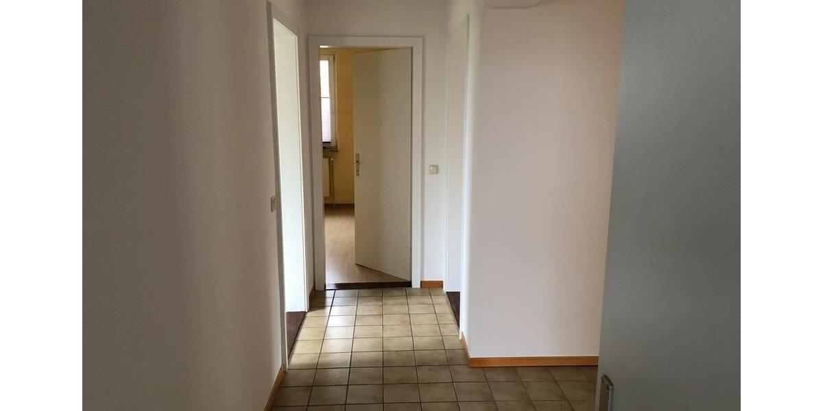 Großzügiges Einfamilienhaus mit Balkon in Poggenhagen 6 zimmer