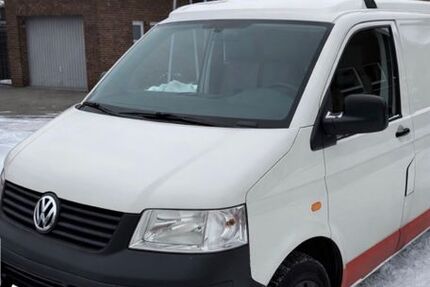 VW T5 Transporter 177.000 km 5.200 &euro; Hannover 30455
