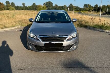 Peugeot 308 63.500 km 5.999 € Burgdorf 31303