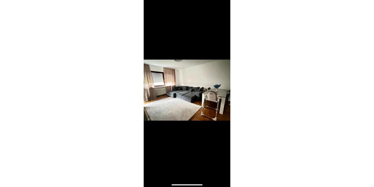 Etagenwohnung Hannover Vahrenwald-List - 3 Zimmer, 93 m&sup2;, 1.290&euro; | Angebot:26705842