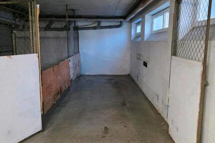 Garagen / Stellplätze Hildesheim Himmelsthür - 80&euro; | Angebot:25264041