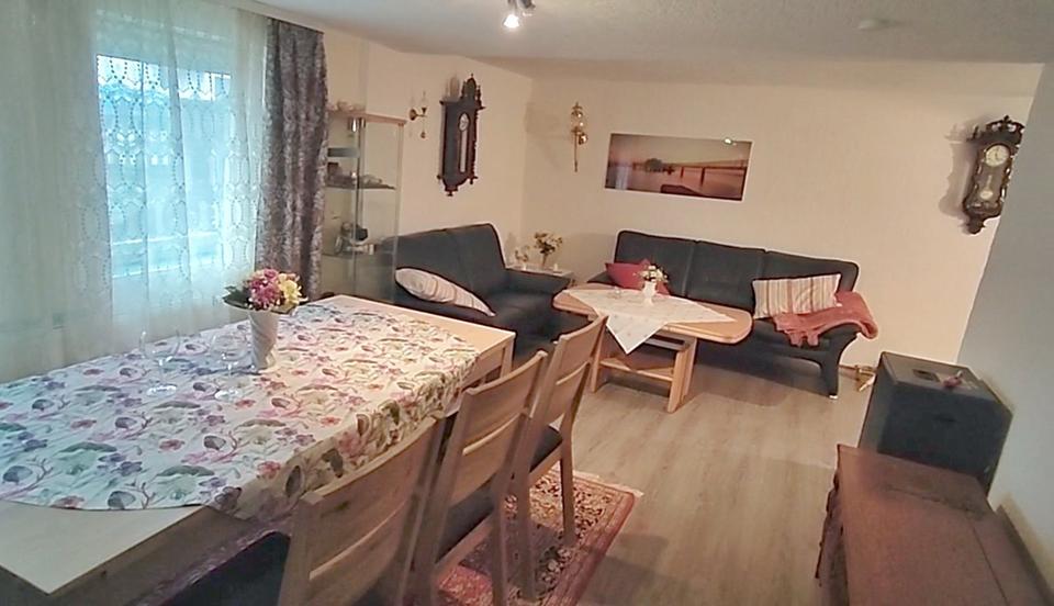 Sibbesse OT Eberholzen: Einfamilienhaus mit Nebengebäude 4.5 zimmer