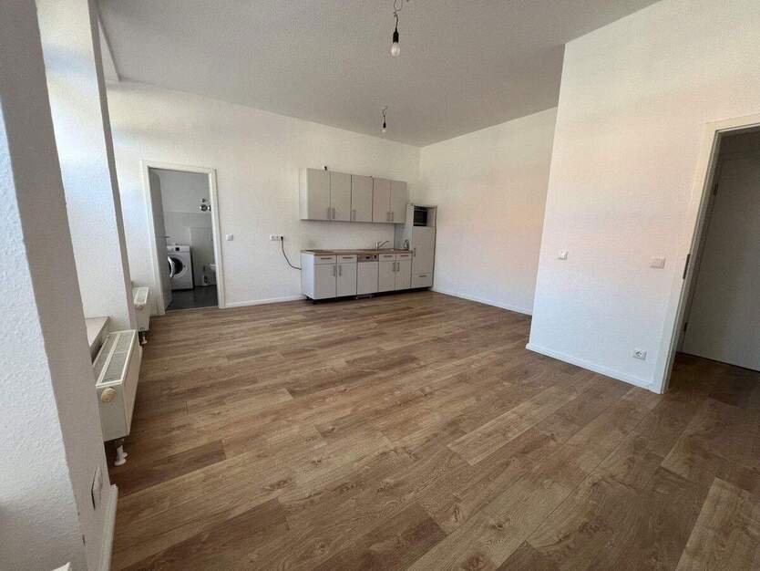 Sanierte großzügige 2-Zimmer-Wohnung inkl. Küche im Zentrum von Springe-Eldagsen 2 zimmer