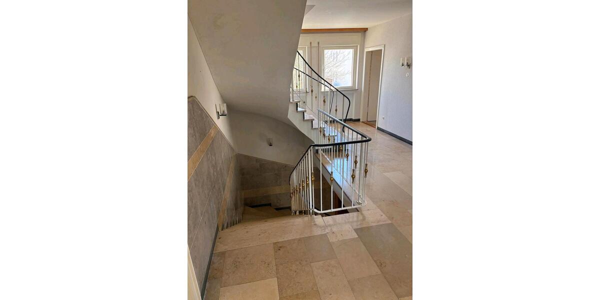 Einfamilienhaus Hildesheim - 12 Zimmer, 578 m&sup2;, 720.000&euro; | Angebot:26348777