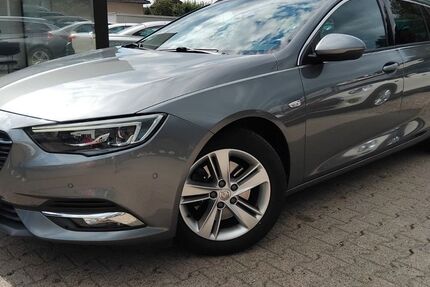 Opel Insignia 107.691 km 13.990 &euro; Springe 31832
