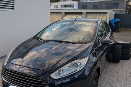 Ford Fiesta 75.600 km 7.400 &euro; Hannover 30655