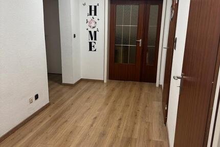 Wohnung Hildesheim Itzum-Marienburg - 4 Zimmer, 90 m&sup2;, 980&euro; | Angebot:25613462